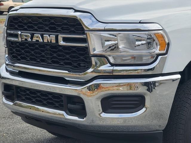 2023 RAM Ram 3500 RAM 3500 TRADESMAN CREW CAB 4X4 8 BOX