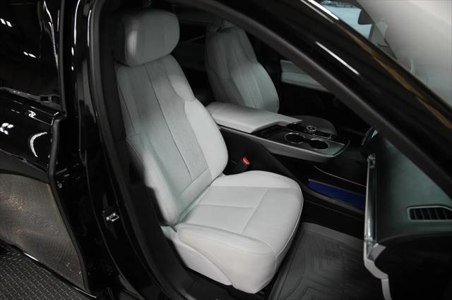 2024 Cadillac iQ Luxury w/1SC