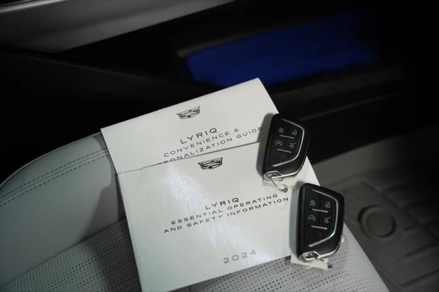 2024 Cadillac iQ Luxury w/1SC