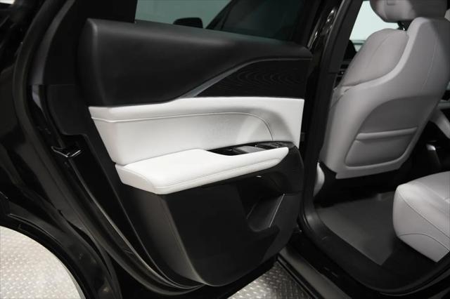 2024 Cadillac iQ Luxury w/1SC