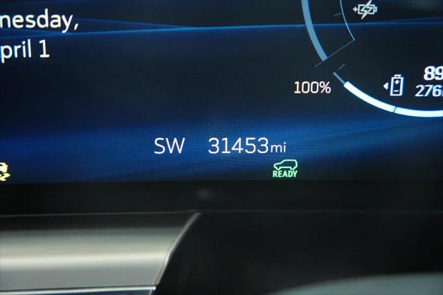 2024 Cadillac iQ Luxury w/1SC
