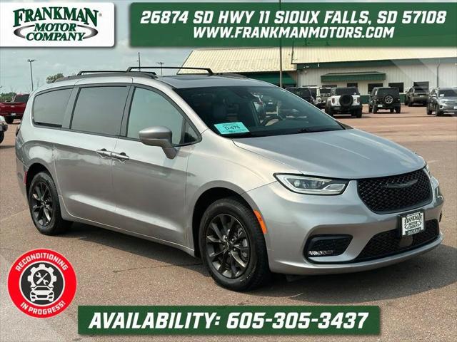 2021 Chrysler Pacifica Limited AWD for sale in Sioux Falls, SD
