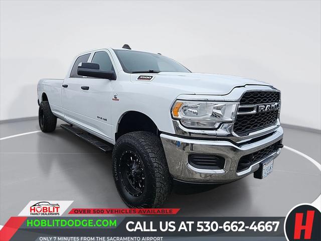 2021 RAM 3500 Tradesman Crew Cab 4x4 8 Box