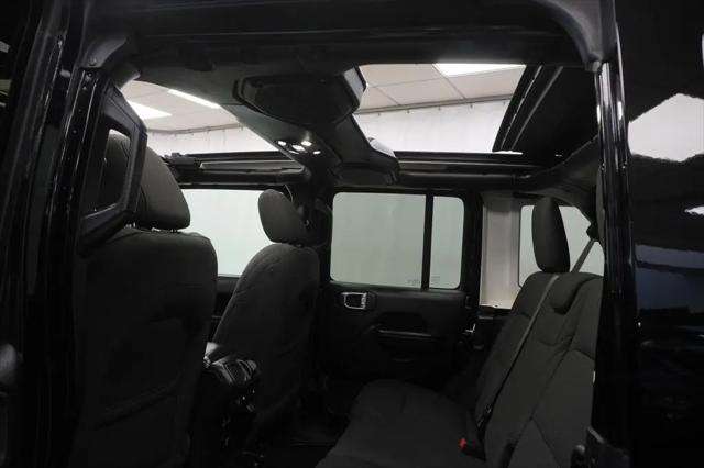 2021 Jeep Wrangler Sport S 4x4