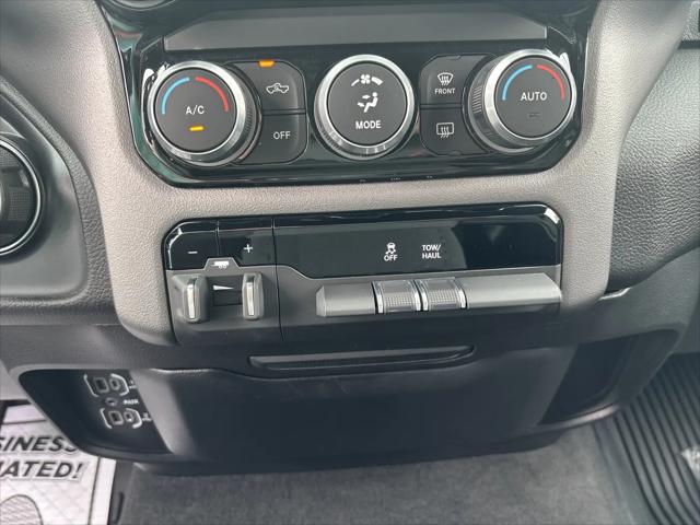 2022 Ram 1500 Big Horn Quad Cab 4x2 64 Box