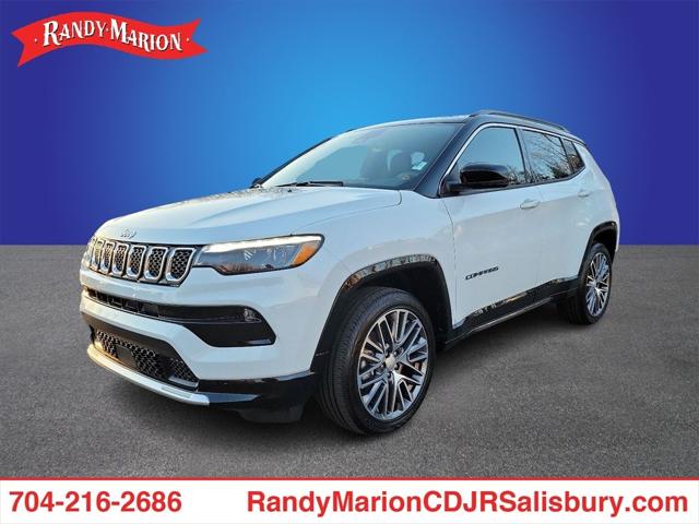 2024 Jeep Compass COMPASS LIMITED 4X4