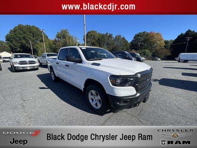 2024 RAM Ram 1500 RAM 1500 TRADESMAN QUAD CAB 4X4 64 BOX