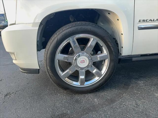 2014 Cadillac Escalade Luxury