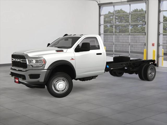 2024 Ram 4500 Chassis Tradesman/SLT
