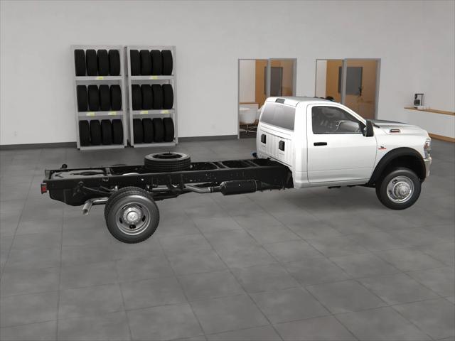 2024 Ram 4500 Chassis Tradesman/SLT