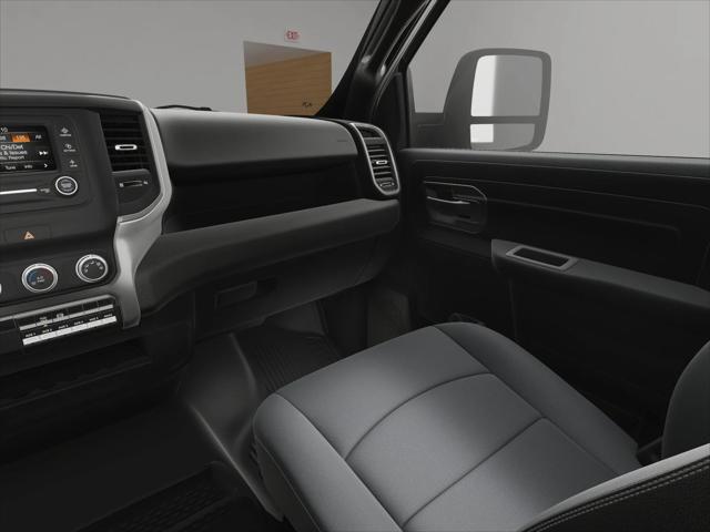 2024 Ram 4500 Chassis Tradesman/SLT