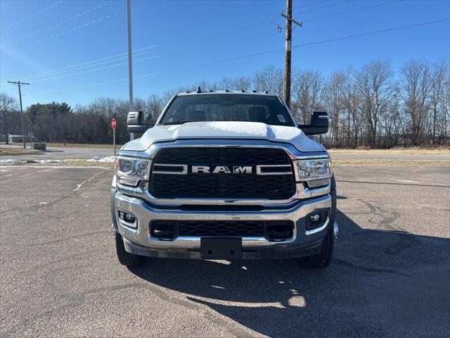 2023 RAM Ram 5500 Chassis Cab RAM 5500 TRADESMAN CHASSIS REGULAR CAB 4X4 108 CA