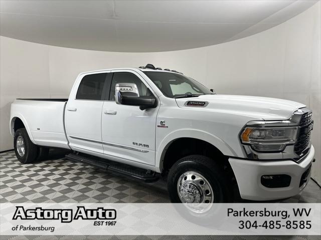 2024 RAM Ram 3500 RAM 3500 LIMITED CREW CAB 4X4 8 BOX 2024 RAM Ram 3500 RAM 3500 LIMITED CREW CAB 4X4 8 BOX