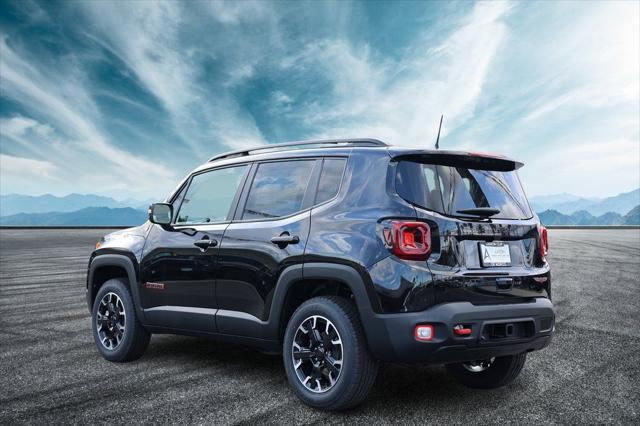 2023 Jeep Renegade RENEGADE TRAILHAWK 4X4