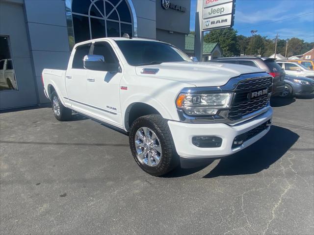 2019 RAM 2500 Limited Crew Cab 4x4 64 Box