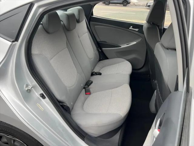 2013 Hyundai Accent GLS