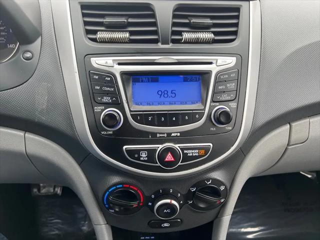 2013 Hyundai Accent GLS