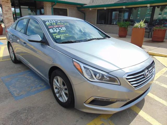 2015 Hyundai Sonata SE for sale in HOUSTON, TX