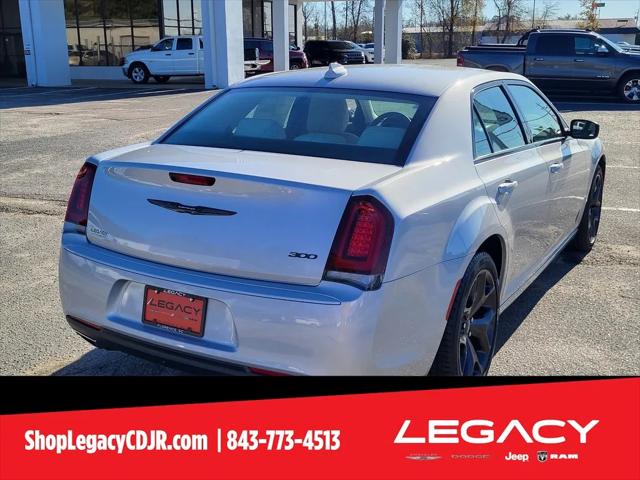 2023 Chrysler Chrysler 300 300 TOURING