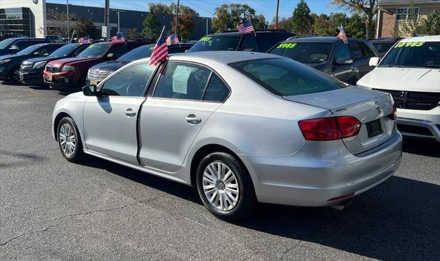2014 Volkswagen Jetta 2.0L S