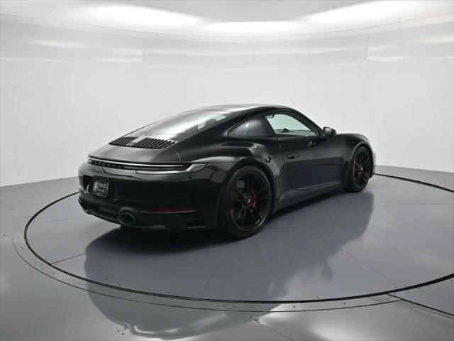 2022 Porsche 911 Carrera GTS