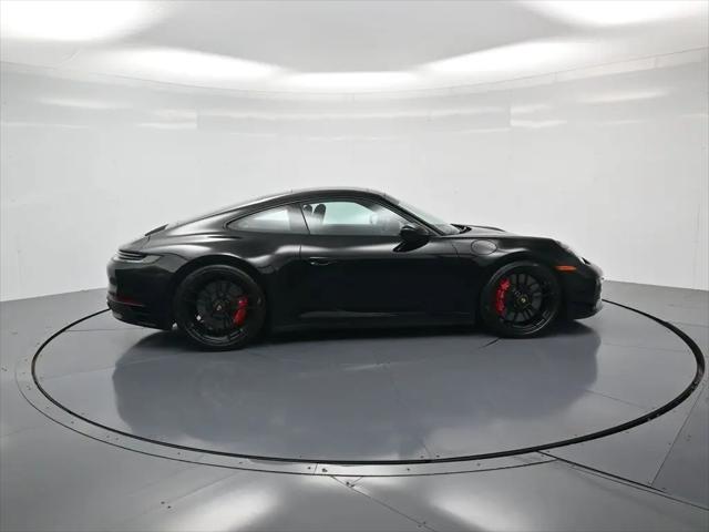 2022 Porsche 911 Carrera GTS