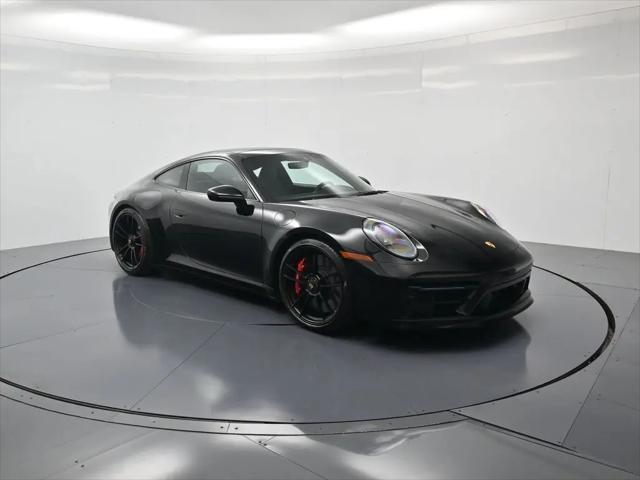 2022 Porsche 911 Carrera GTS