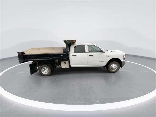 2022 RAM 3500 Chassis Tradesman/SLT/Laramie/Limited