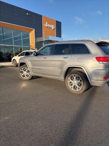 2020 Jeep Grand Cherokee Overland 4X4 2020 Jeep Grand Cherokee Overland 4X4