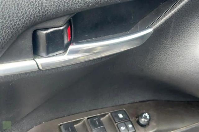 2023 Toyota Camry SE Nightshade Edition Hybrid