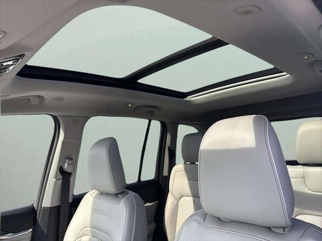 2022 Jeep Grand Cherokee Overland 4x4