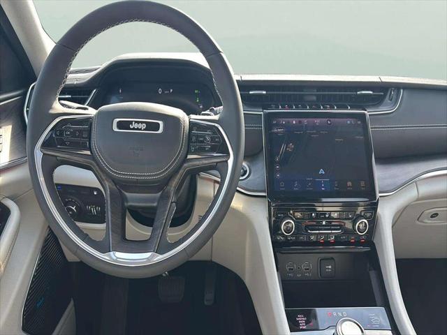 2022 Jeep Grand Cherokee Overland 4x4