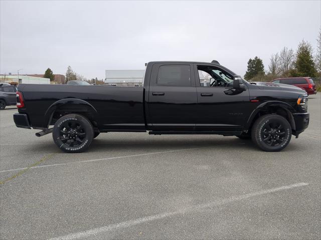 2024 RAM Ram 3500 RAM 3500 LIMITED CREW CAB 4X4 8 BOX