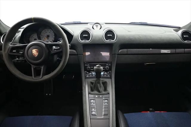 2023 Porsche 718 Cayman GT4 RS