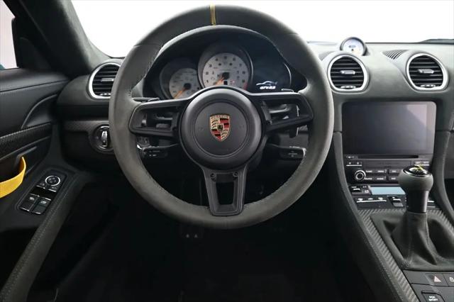 2023 Porsche 718 Cayman GT4 RS