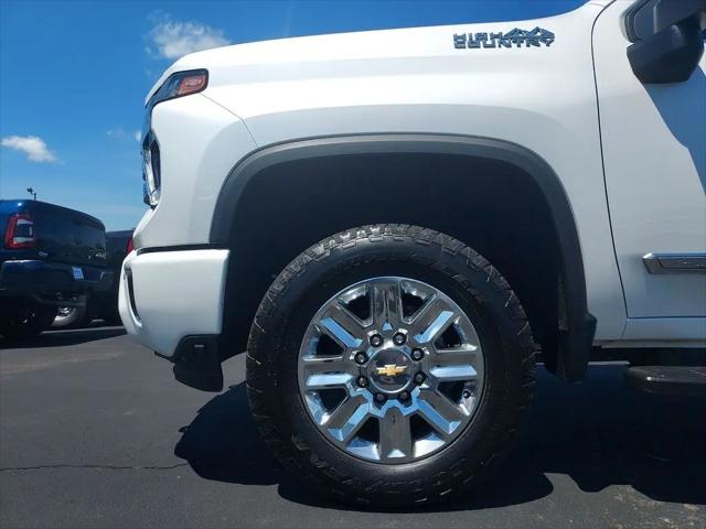 2024 Chevrolet Silverado 2500HD 4WD Crew Cab Standard Bed High Country