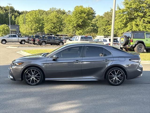 2023 Toyota Camry SE Nightshade Edition