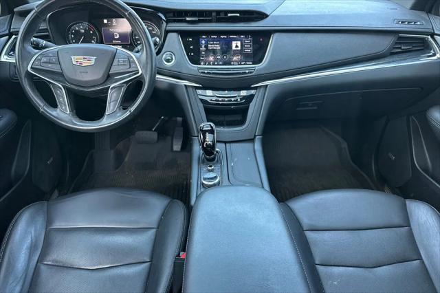 2023 Cadillac XT5 FWD Premium Luxury
