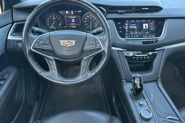 2023 Cadillac XT5 FWD Premium Luxury