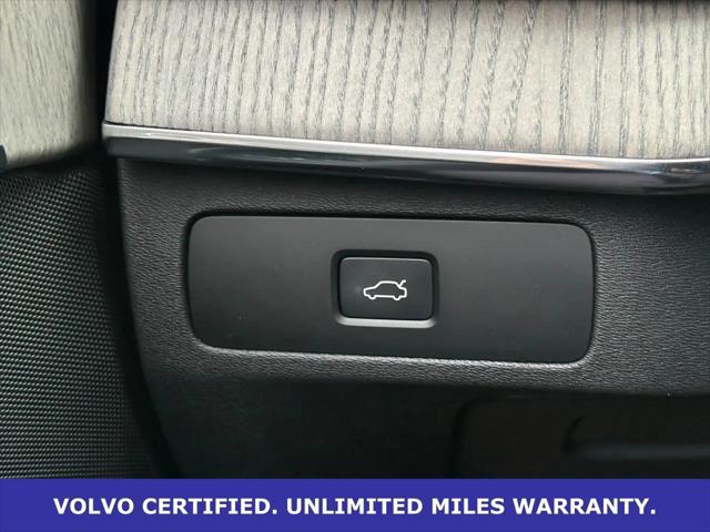 2023 Volvo XC90 B6 Ultimate 7-Seater