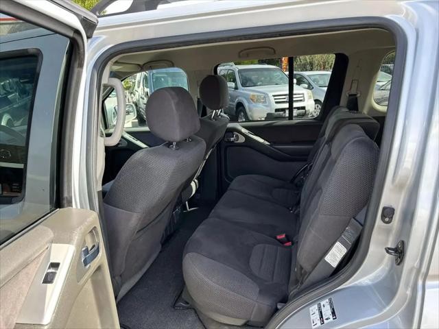 2007 Nissan Pathfinder SE