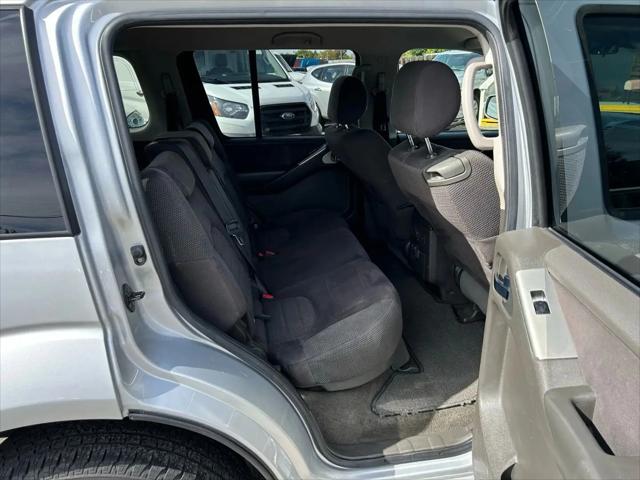 2007 Nissan Pathfinder SE