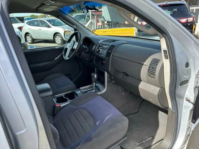 2007 Nissan Pathfinder SE