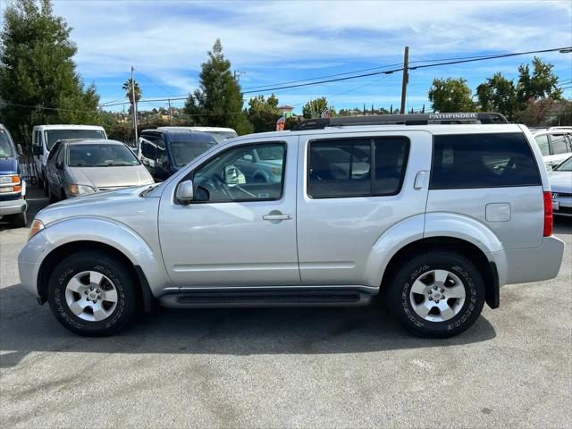 2007 Nissan Pathfinder SE