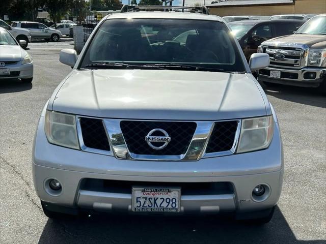 2007 Nissan Pathfinder SE
