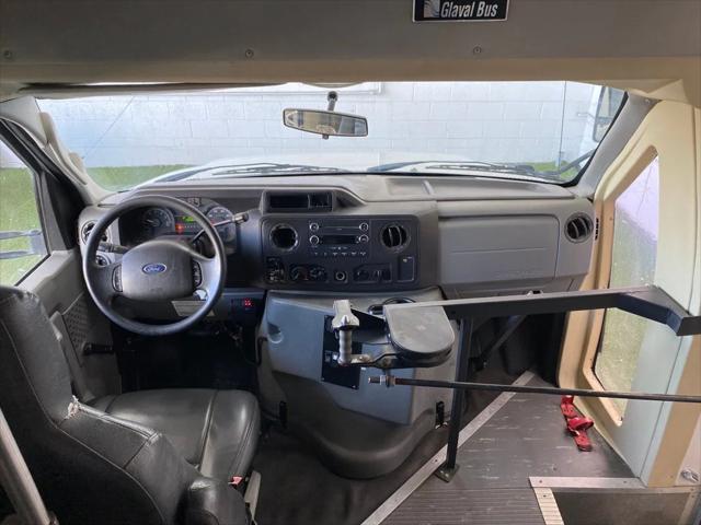 2012 Ford E-450 Cutaway Base