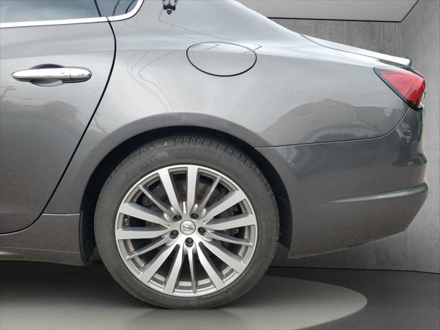2022 Maserati Quattroporte Modena Q4