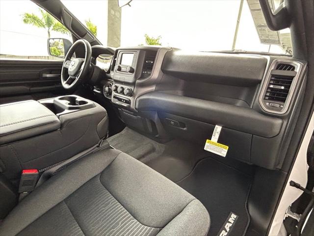 2024 RAM Ram 1500 RAM 1500 TRADESMAN CREW CAB 4X4 57 BOX
