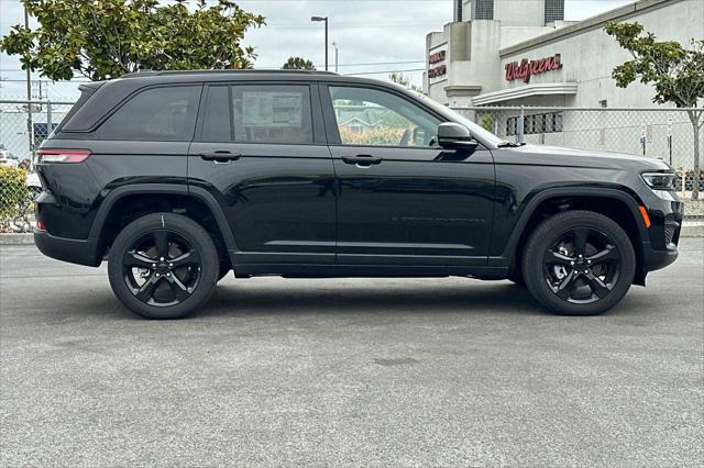 2024 Jeep Grand Cherokee GRAND CHEROKEE ALTITUDE 4X4