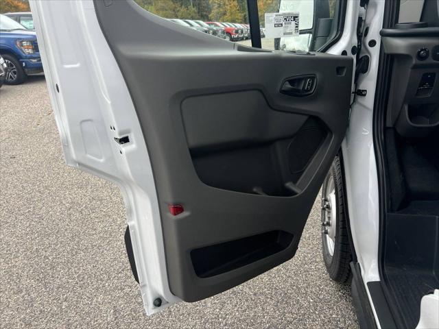 2023 Ford Transit Cargo Van T-250